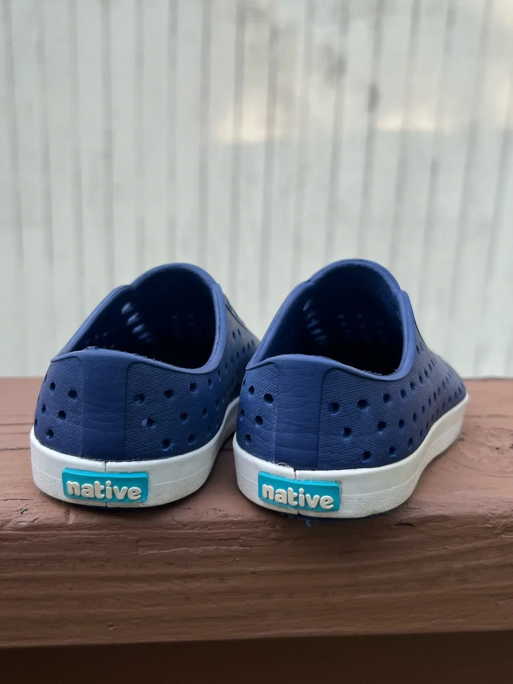 Native Kids Jefferson Shoes in Navy and White